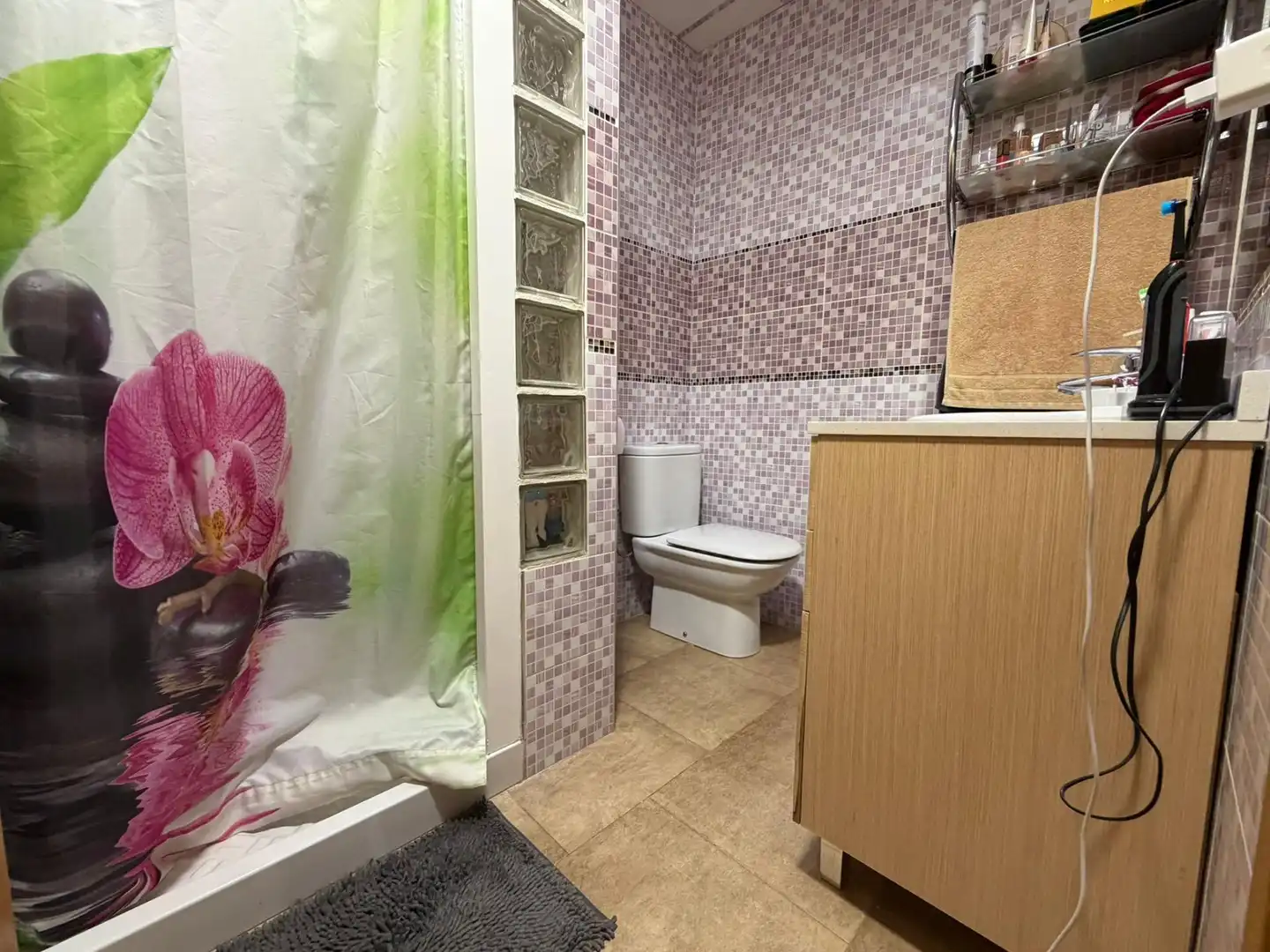 Baño de Piso en venta en Águilas con Aire acondicionado, Terraza y Amueblado