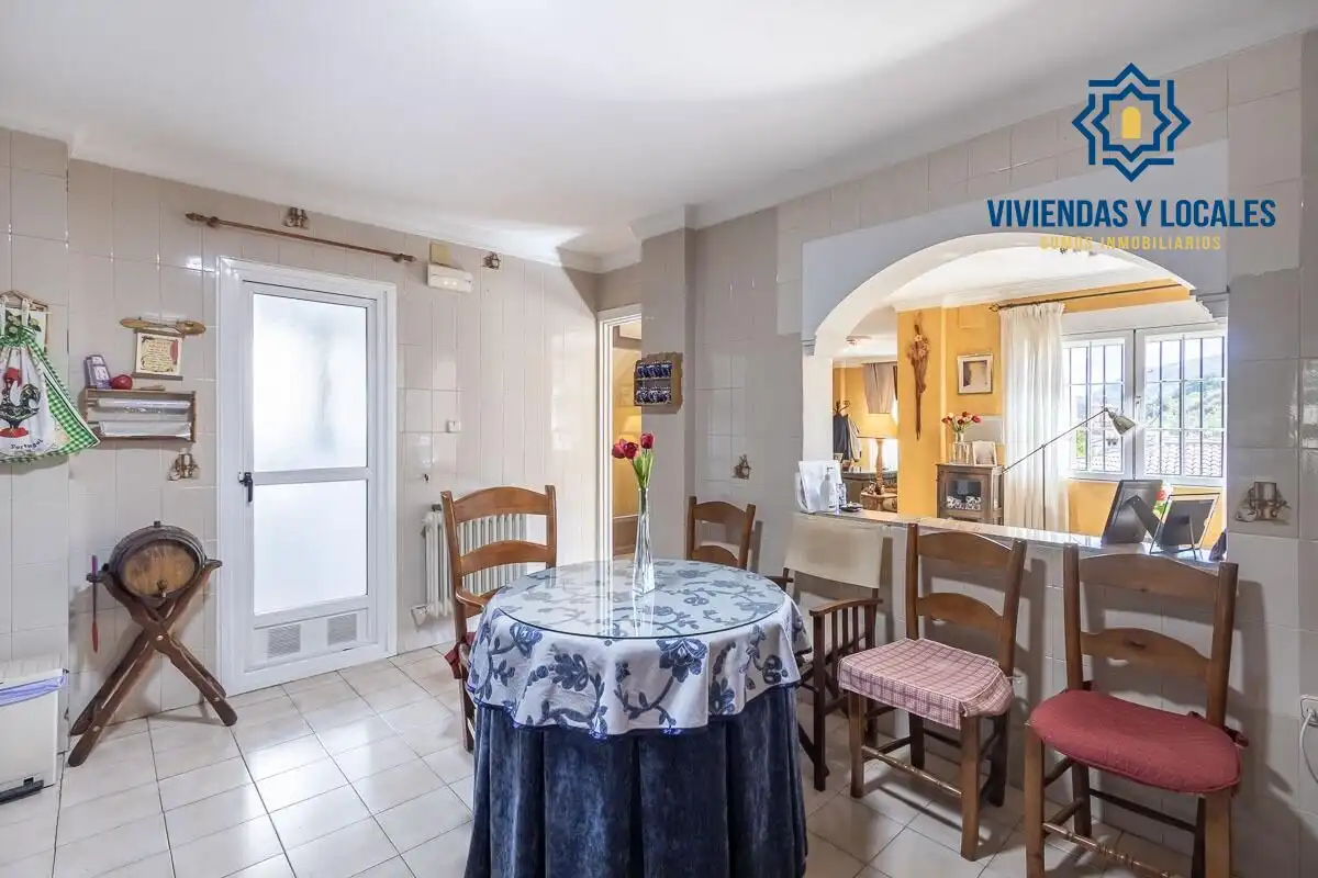 Villa mit Pool zum Verkauf in Pinos Genil, imagen 12