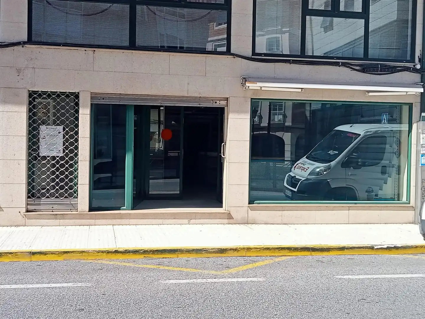 Business premises to rent in Boiro, imagen 2