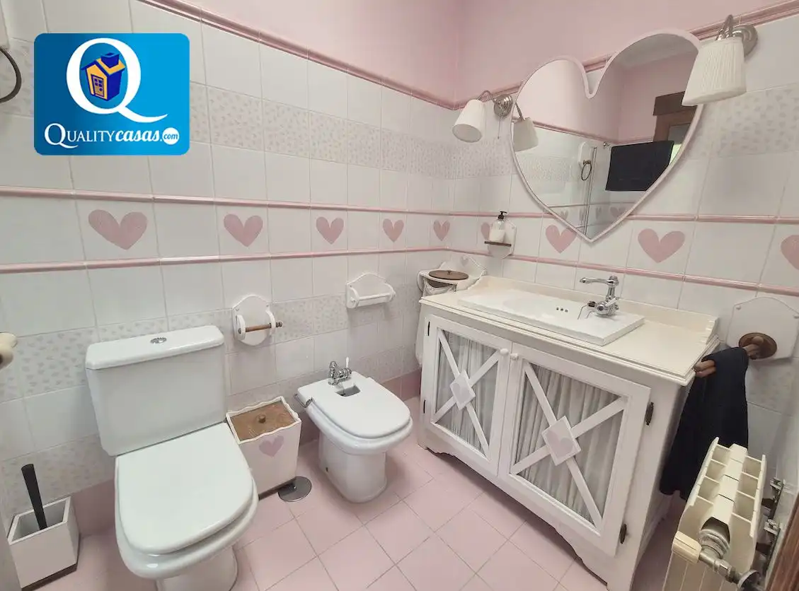 Bathroom of Houses for sale in La Foia - Daimés - Asprella