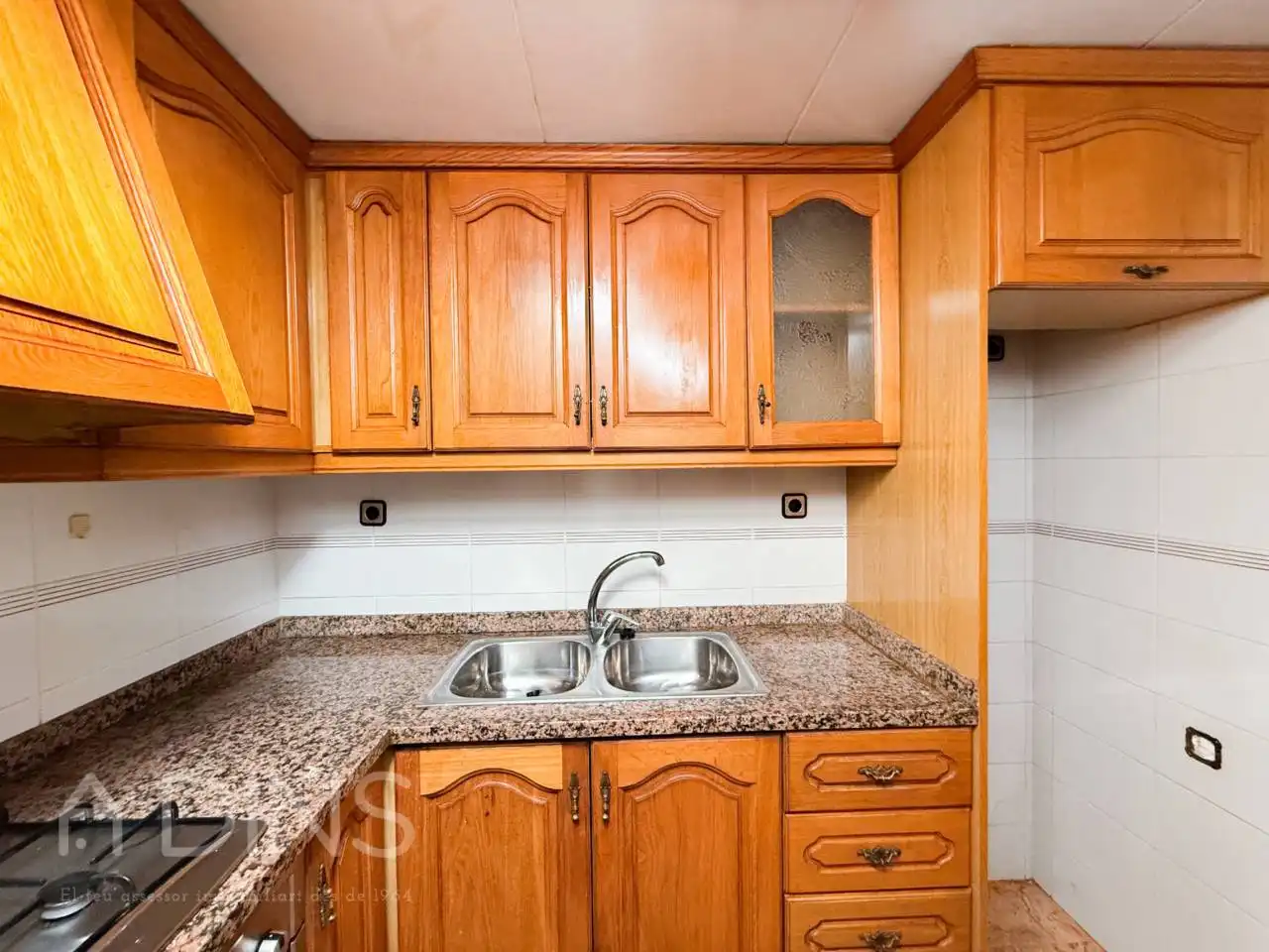 Cuina de Casa o xalet en venda en Sabadell amb Calefacció i Terrassa