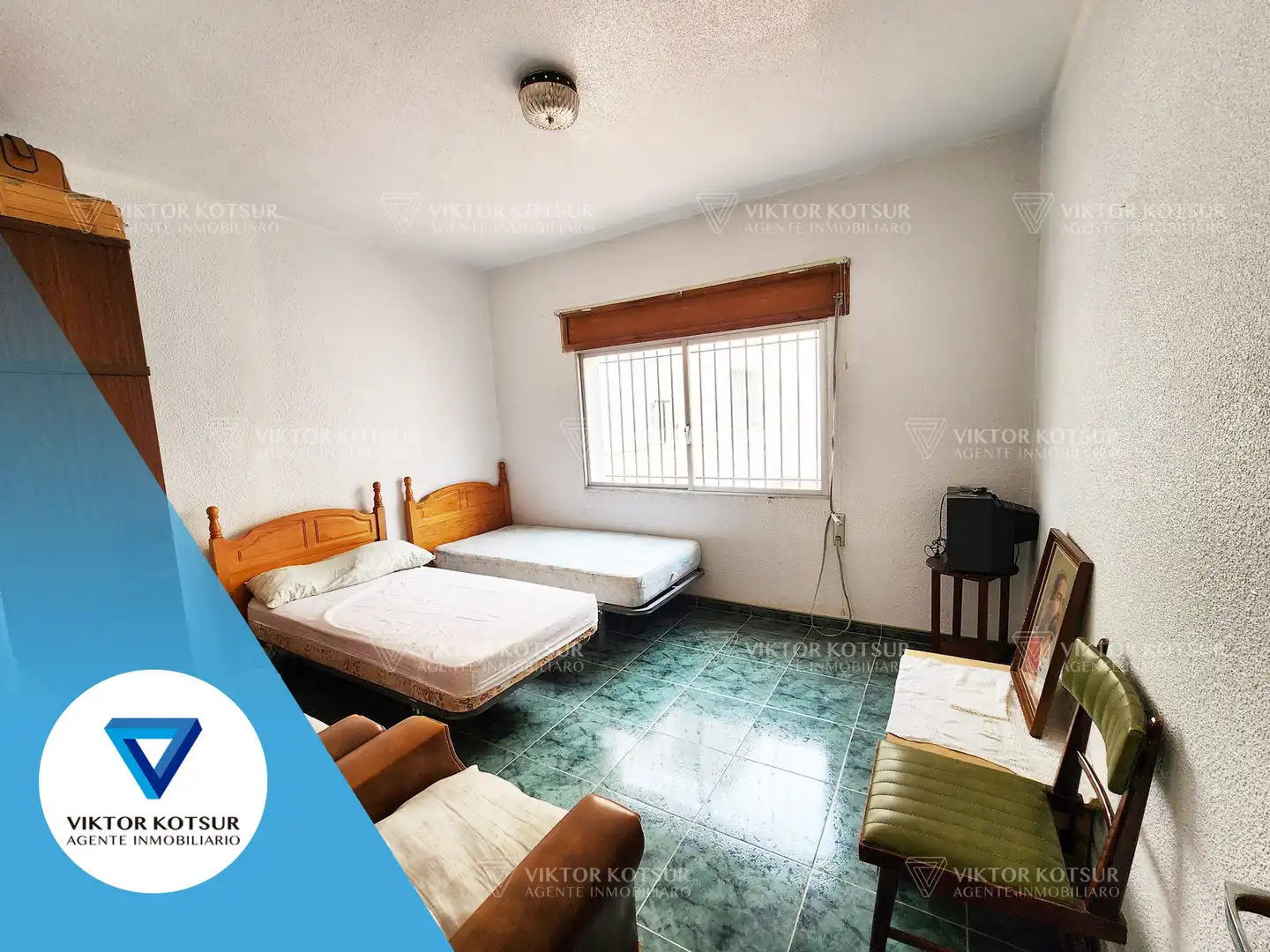 Habitación de Casa adosada en venta en Roquetas de Mar con Aire acondicionado, Terraza y Trastero