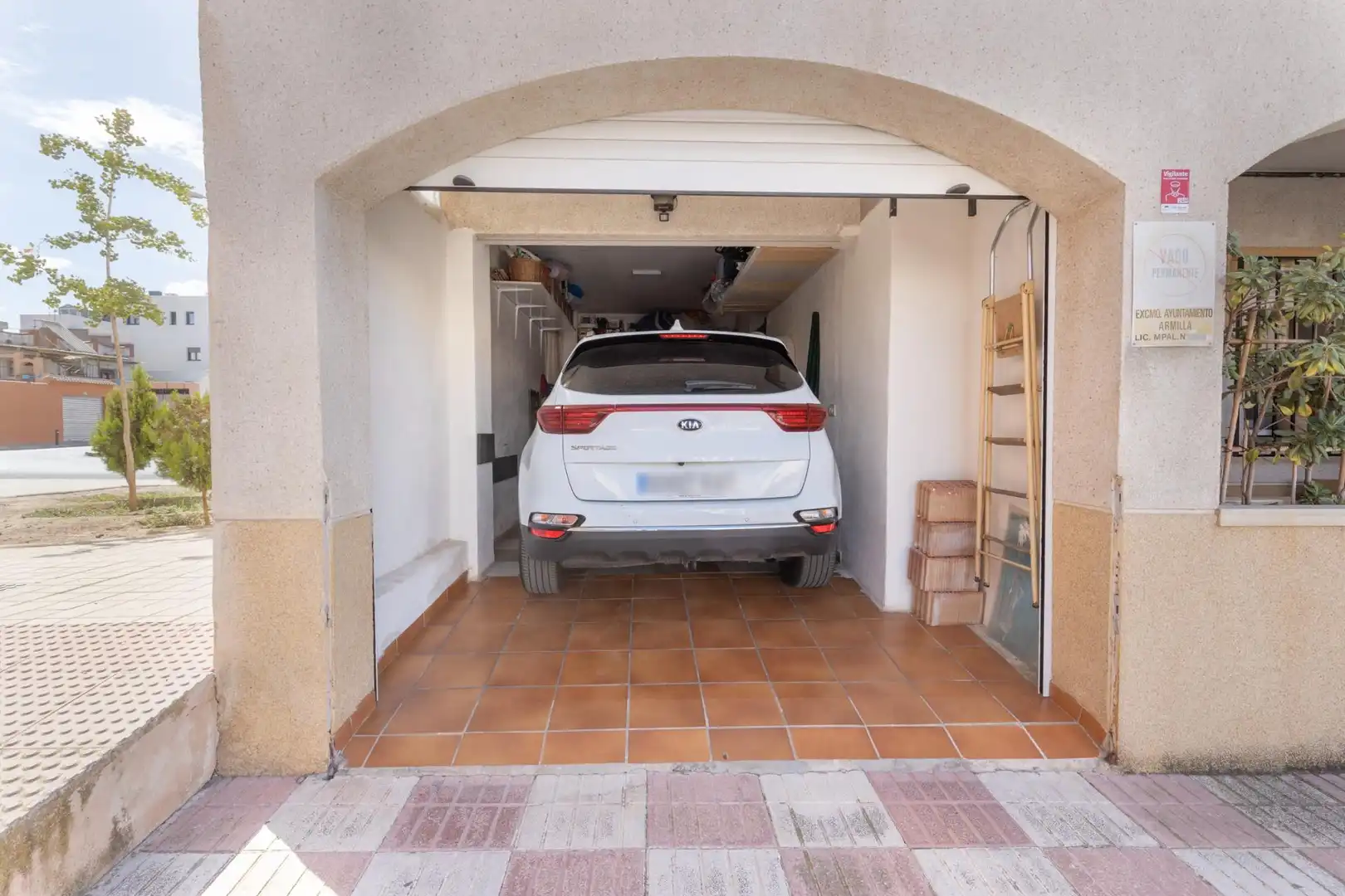 Aparcament de Casa o xalet en venda en Armilla amb Aire condicionat i Terrassa