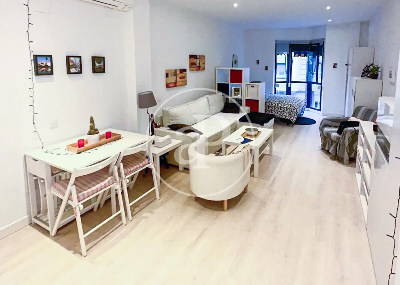 Loft de alquiler en C. de Londres, Guindalera