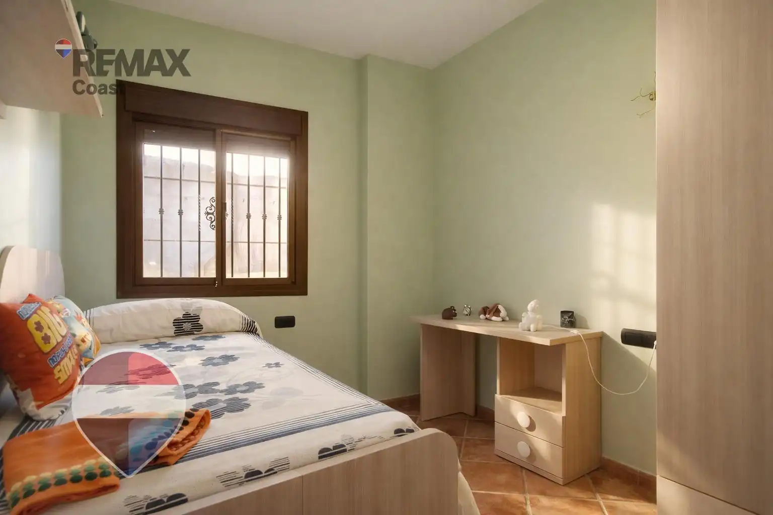 Bedroom of Houses for rent in Rincón de la Victoria  with Air Conditioner, Heating and Private garden
