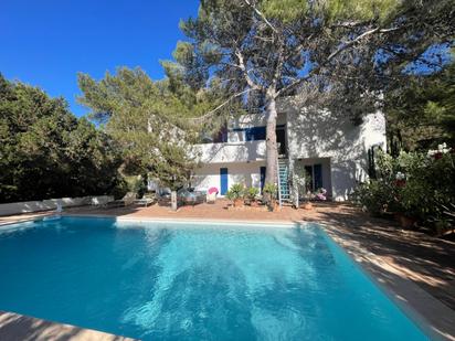 Jardí de Casa o xalet en venda en Sant Josep de sa Talaia amb Piscina