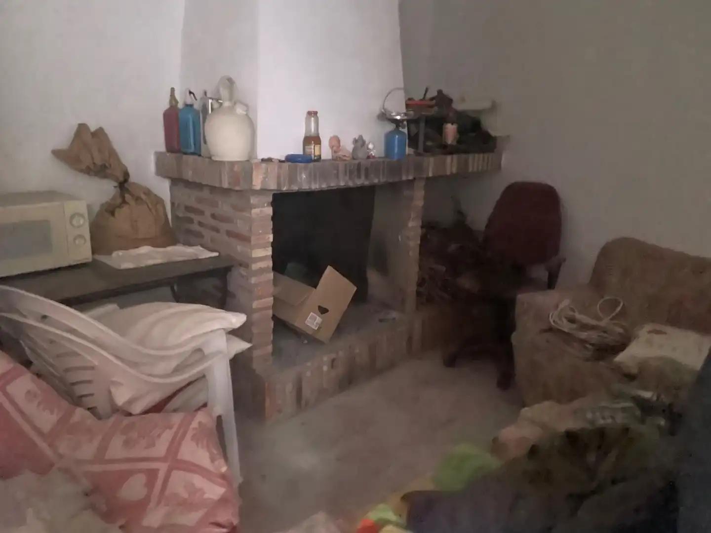 Sala de estar de Casa o chalet en venta en Villarrobledo con Calefacción, Terraza y Amueblado