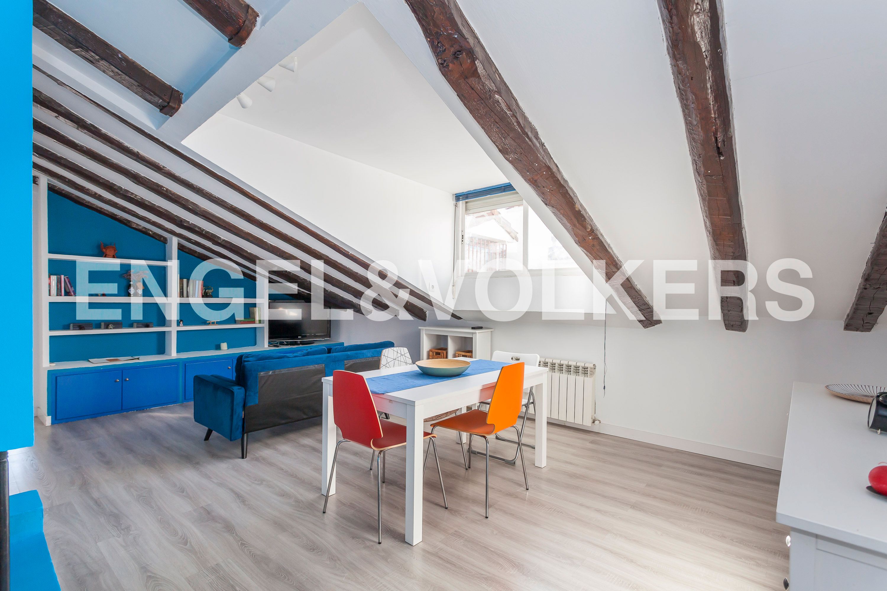 Living room of Apartment to rent in  Madrid Capital  with Air Conditioner, Heating and Pets allowed
