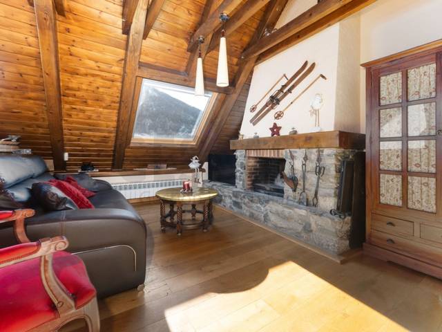 Casa-chalet en Venta en Salardú