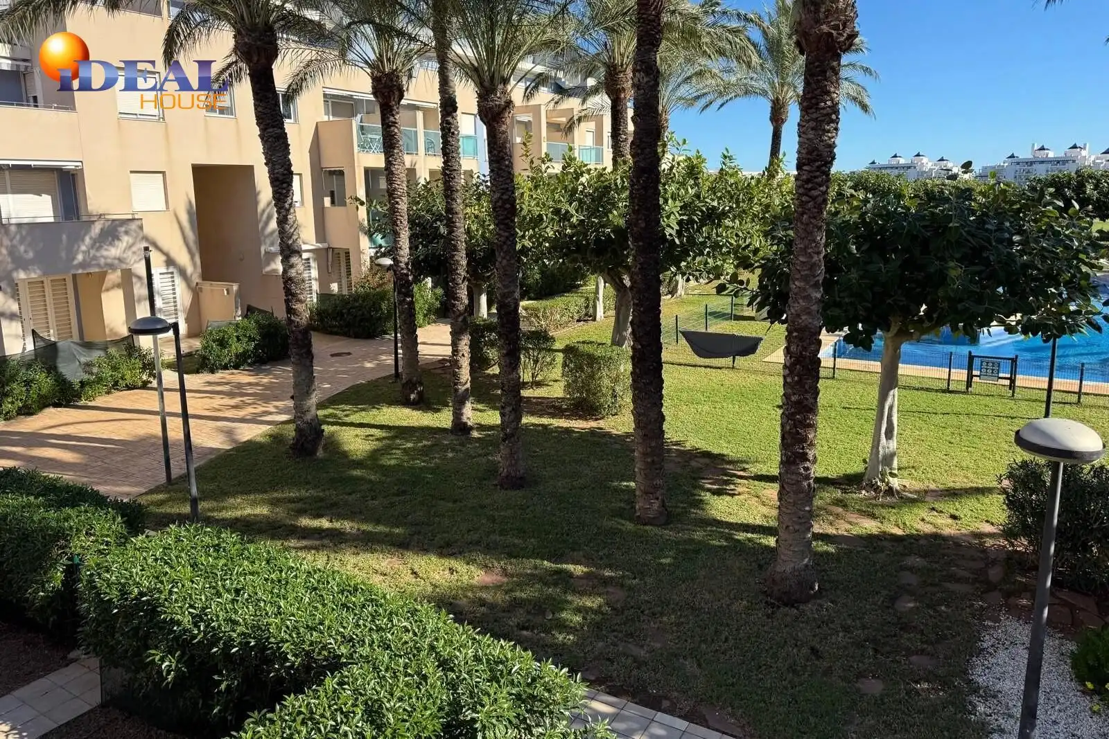 Wohnung mit Pool zum Verkauf in Avenida CERRILLOS DE(U)