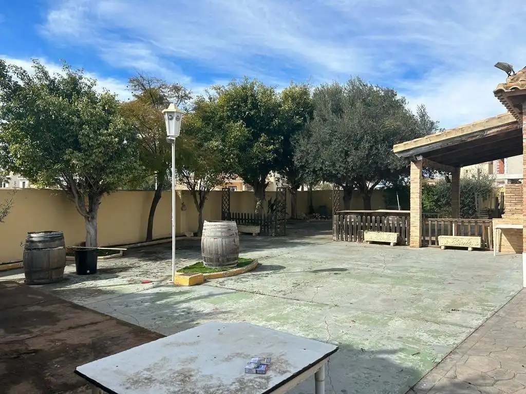 Terrassa de Casa o xalet en venda en Orihuela amb Aire condicionat, Calefacció i Jardí privat
