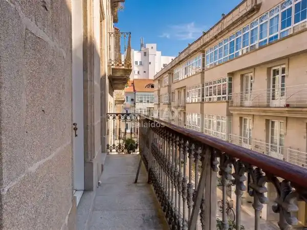 Piso con terraza en venta en Rúa Lugo