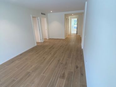 Piso de obra nueva con piscina en venta en Carrer d'Álvarez 25