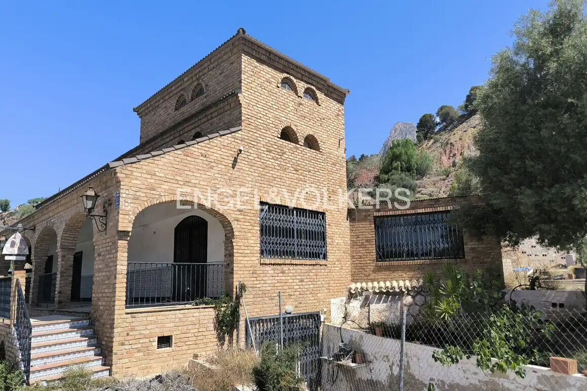 Local comercial en venda a Finestrat Pueblo, imagen 4