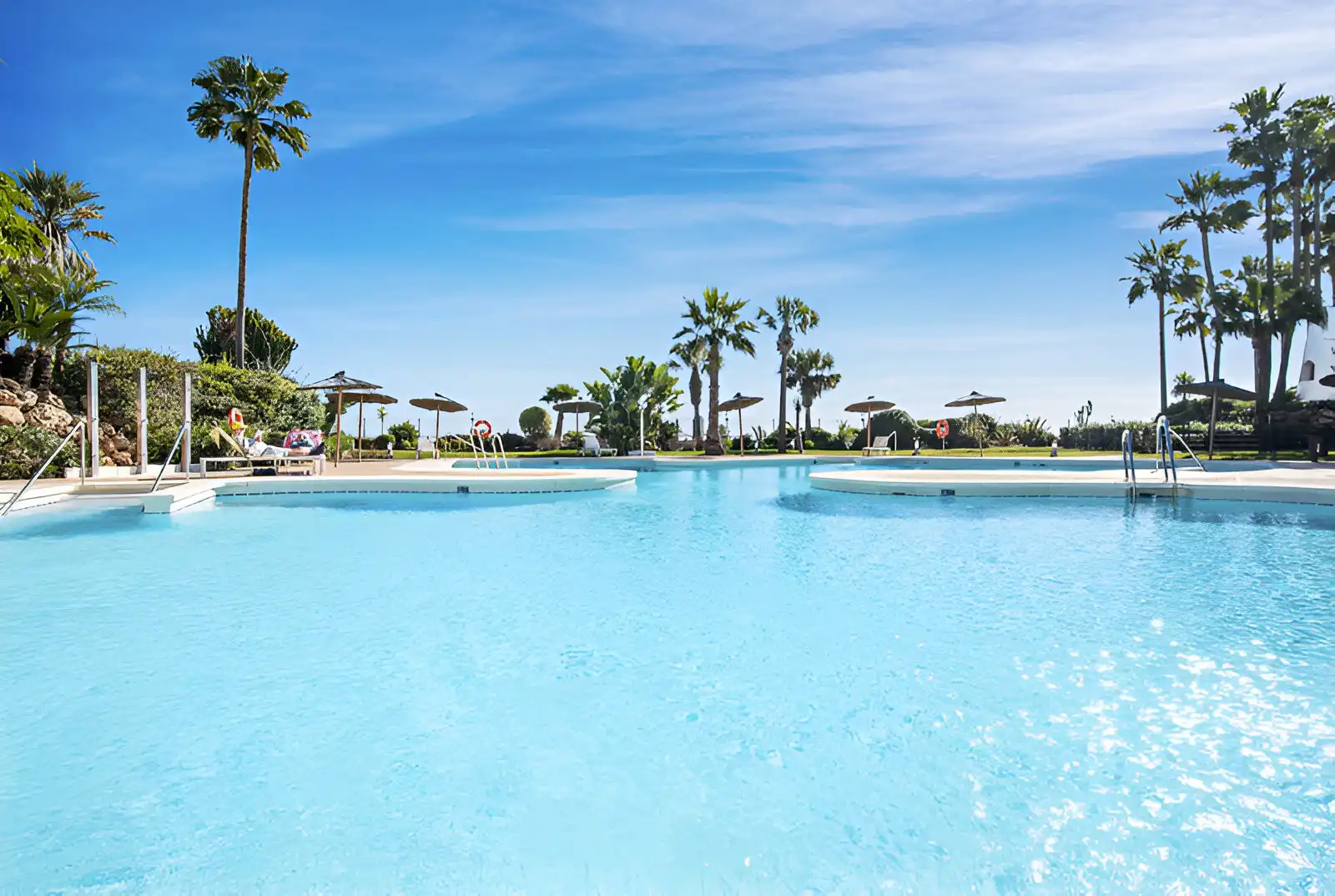 Habitatge amb piscina en venda a Nueva Andalucía, imagen 25