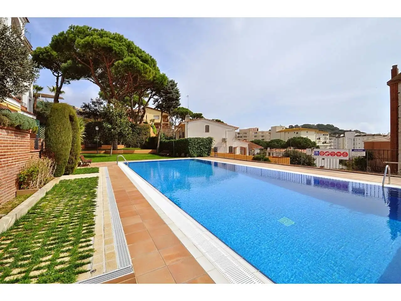 Swimming pool of Attic for sale in Lloret de Mar  with Air Conditioner, Heating and Furnished