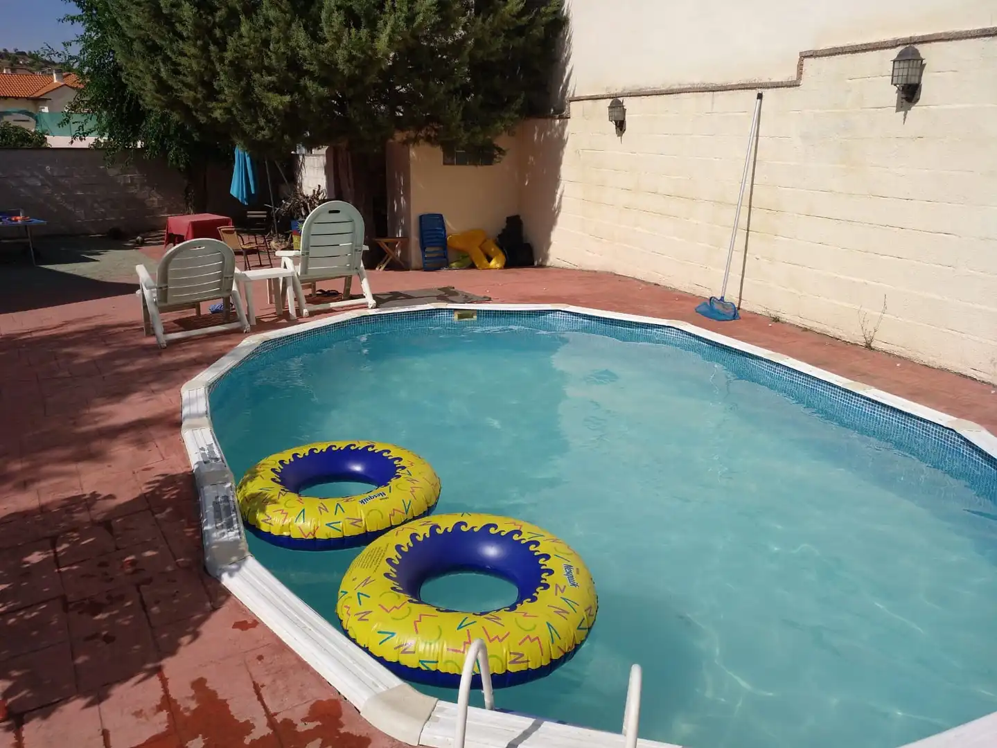 Swimming pool of Houses for sale in Carabaña  with Air Conditioner, Heating and Private garden