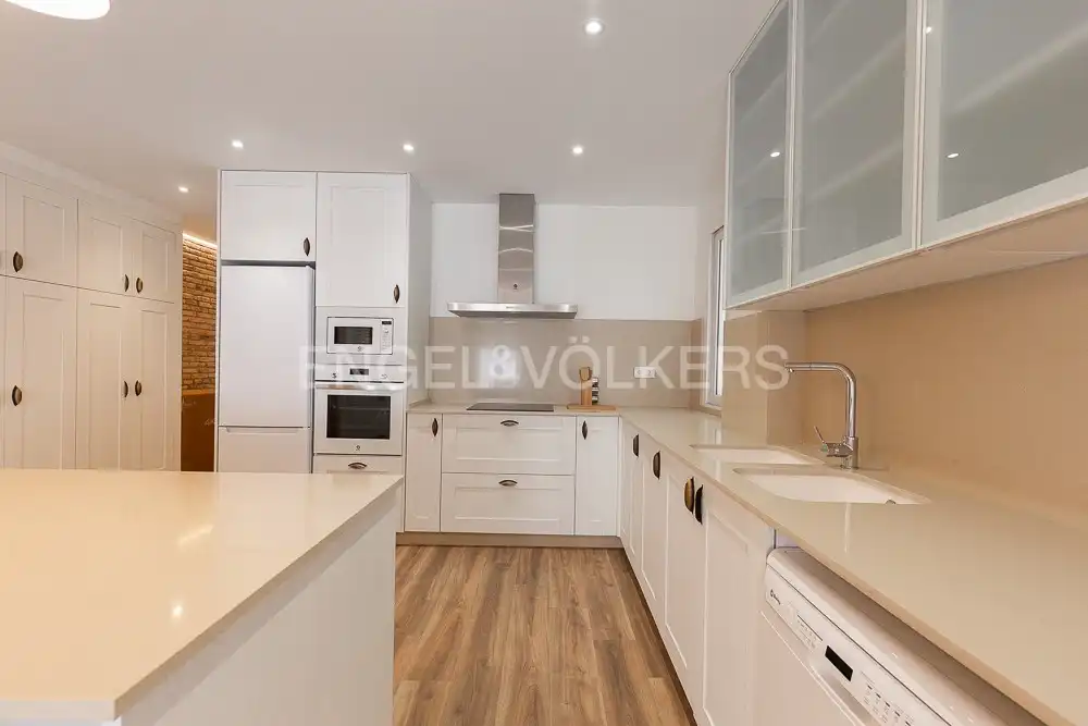 Cocina de Piso de alquiler en Valencia con Aire acondicionado, Calefacción y Parquet