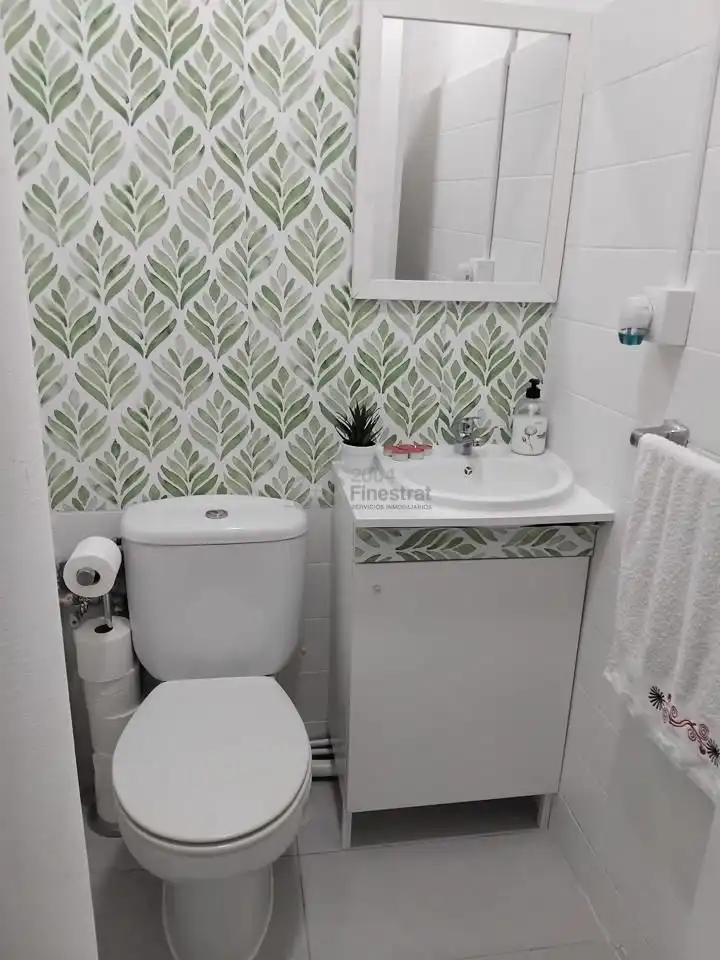 Bathroom of Flat for sale in Villajoyosa / La Vila Joiosa  with Air Conditioner and Furnished