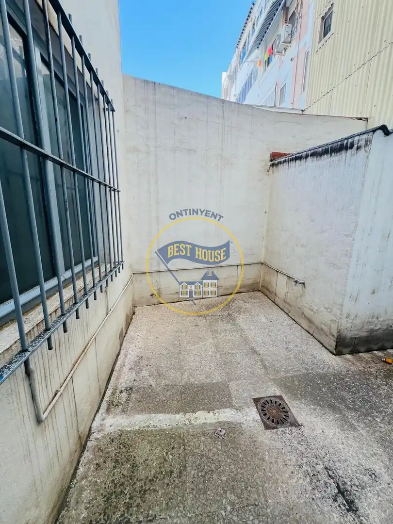 Business premises to rent in Sant Josep - Zona Hospital, imagen 11