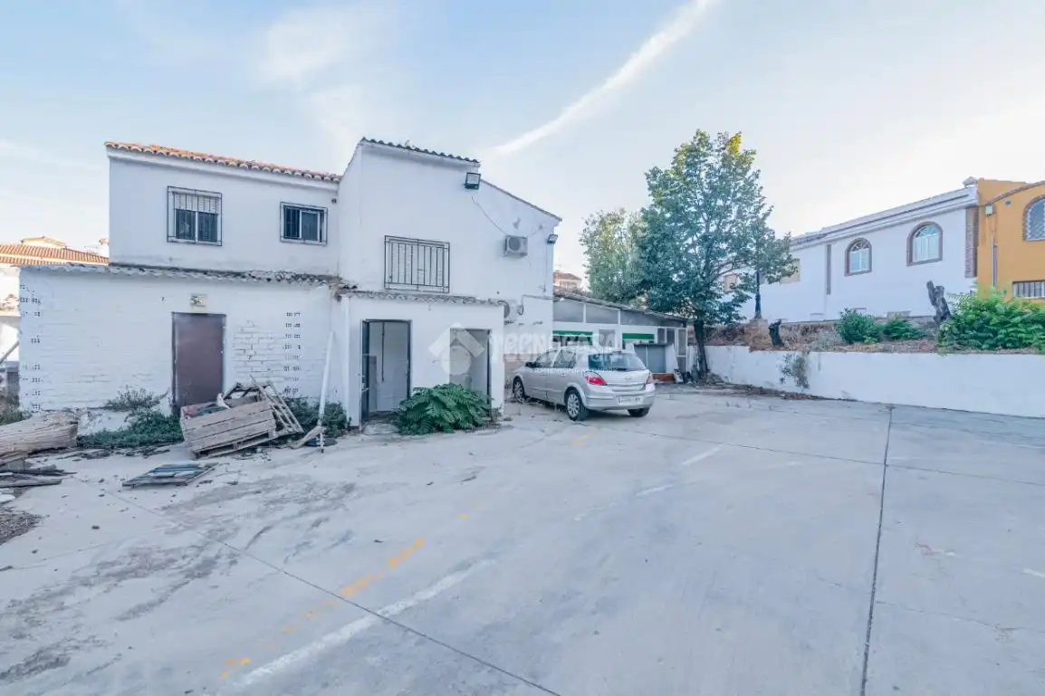 Exterior view of Houses for sale in Loja, Granada