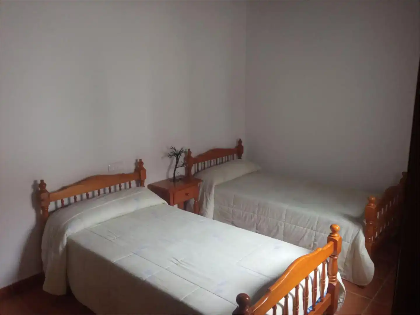 Bedroom of Flat for sale in Guadalcanal  with Air Conditioner and Storage room