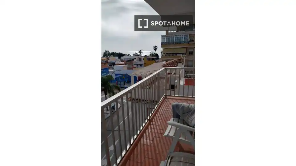 Exterior view of Apartments for share in Vélez-Málaga  with Air Conditioner, Terrace and Furnished