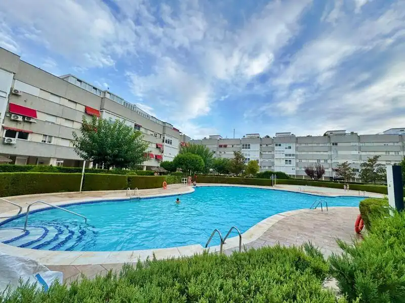 Flat with pool for sale in Veredillas, imagen 4