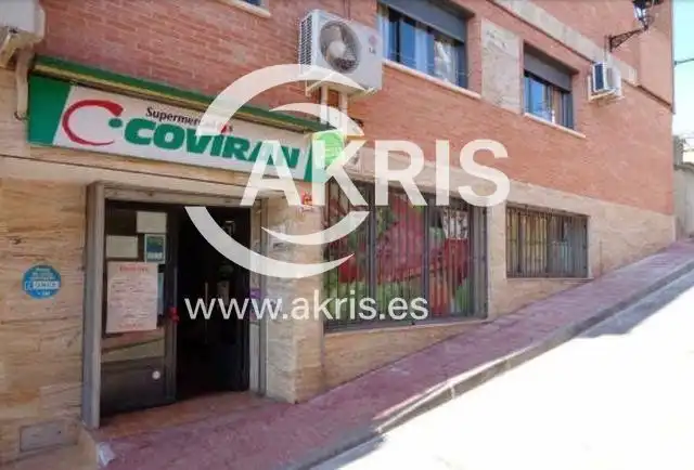 Local en venta en Calle Pozo, Montearagón
