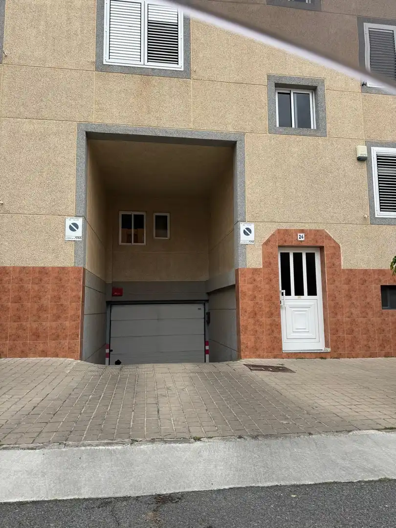 Aparcament de Garatge en venda en Telde