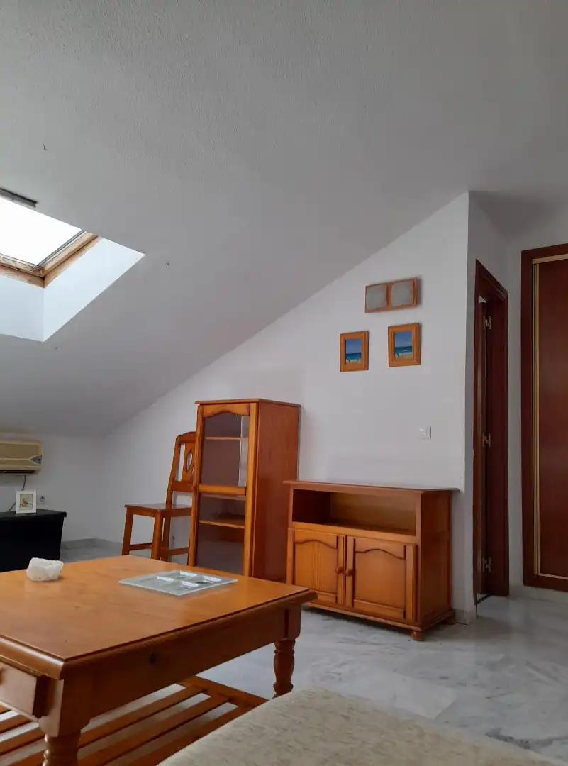 Dormitori de Apartament en venda en Málaga amb Moblat, Rentadora i Microones