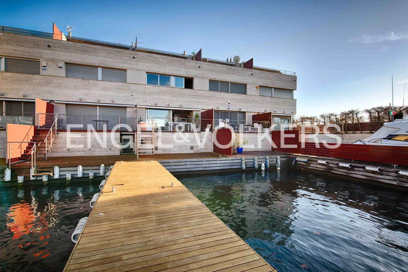 Exterior view of Detached homes for sale in Empuriabrava  with Air Conditioner, Terrace and Swimming Pool