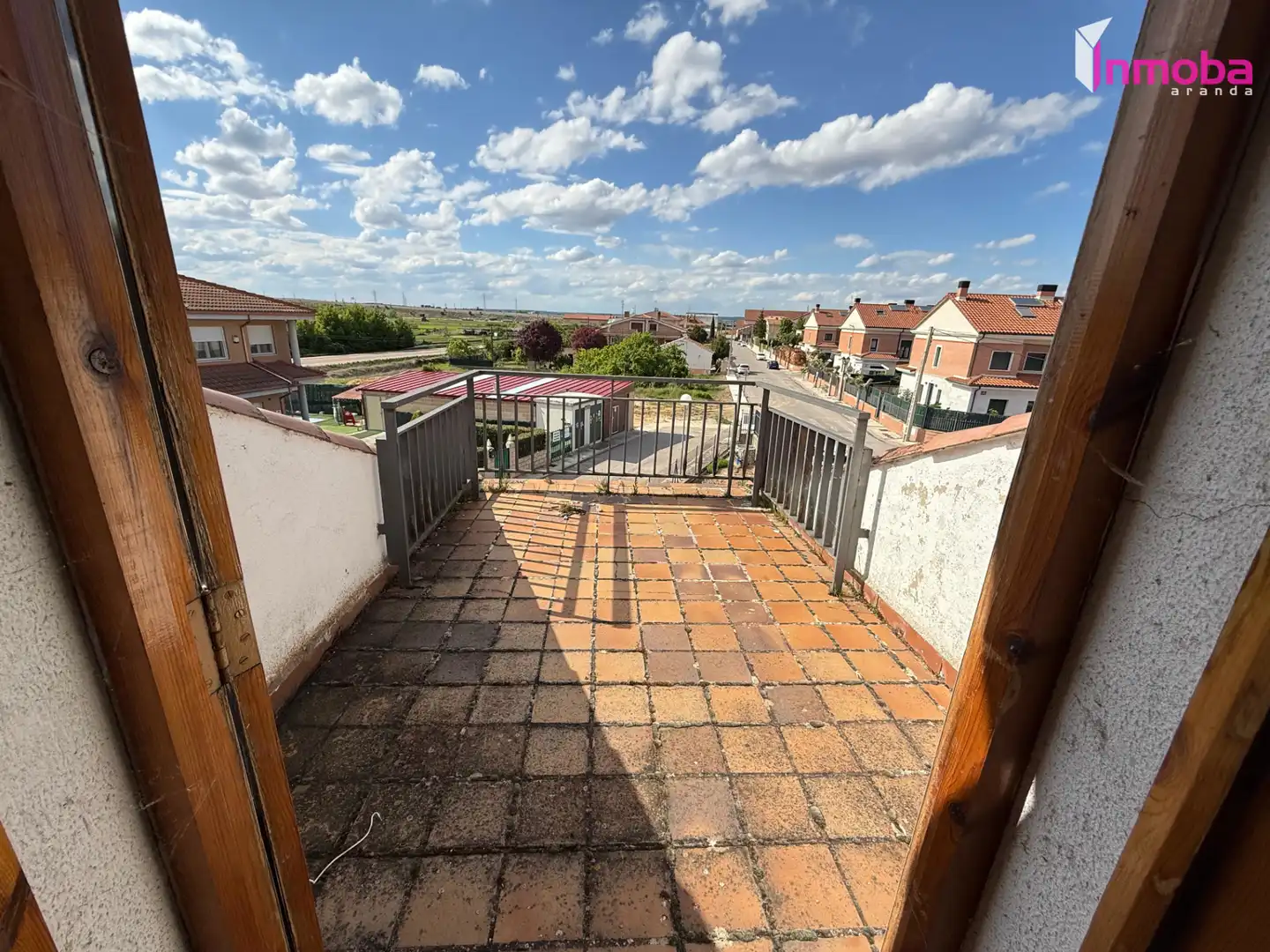 Terrassa de Casa o xalet en venda en Fuentespina amb Calefacció, Jardí privat i Terrassa