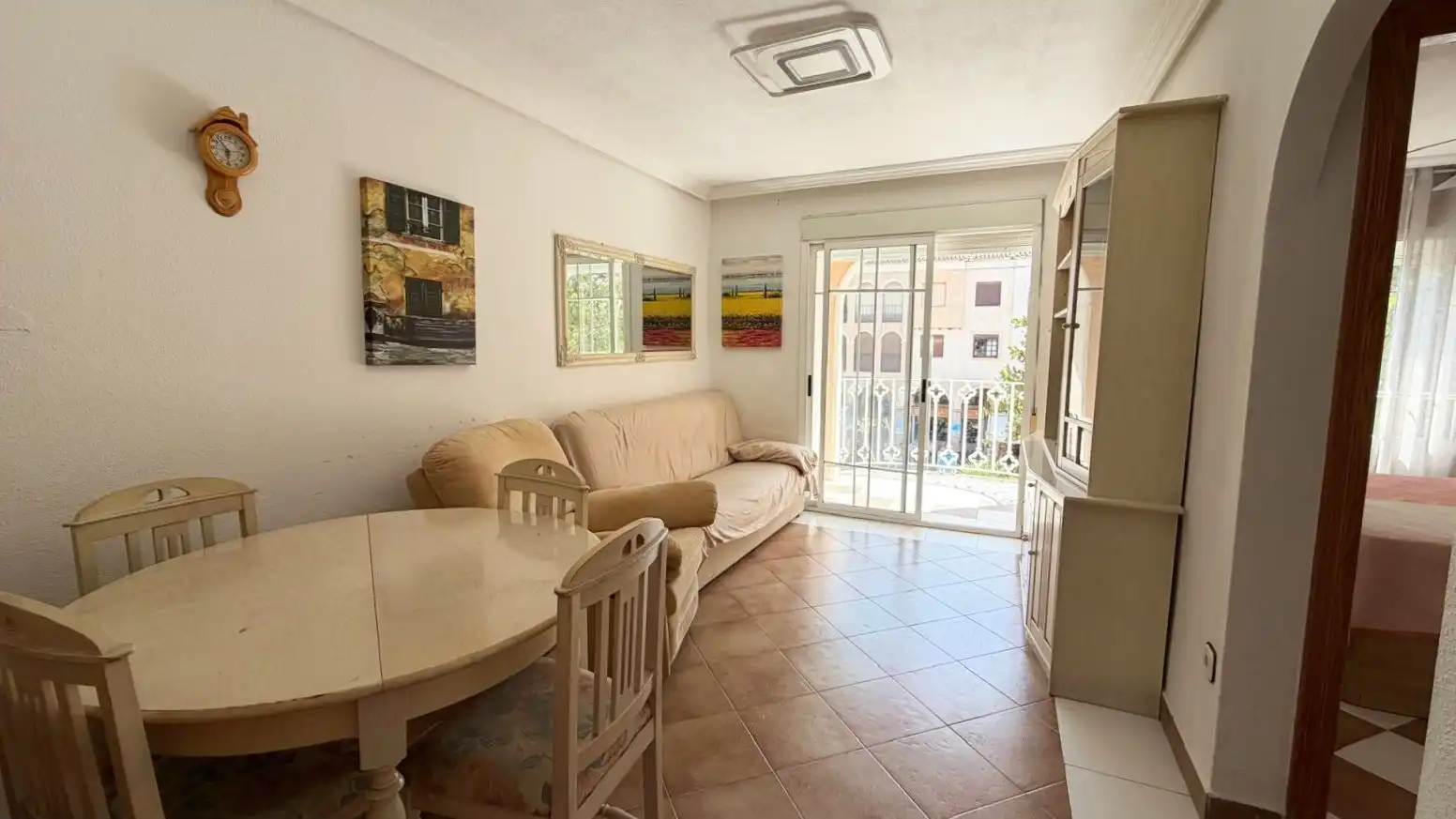 Sala de estar de Piso en venta en Los Alcázares con Piscina, Amueblado y Horno
