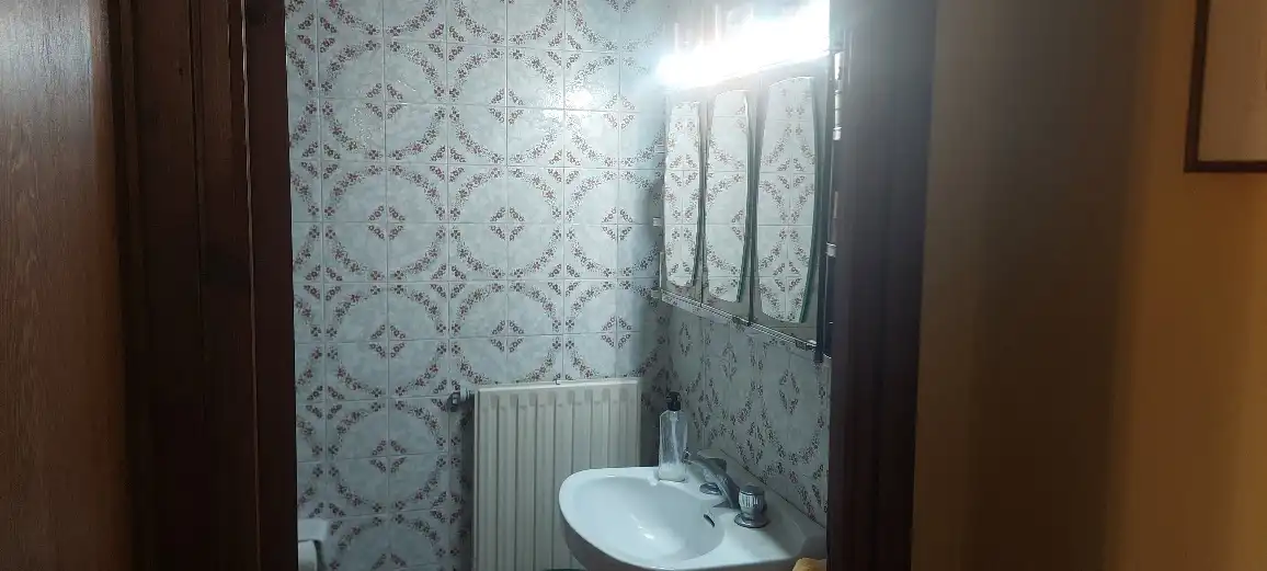 Baño de Ático en venta en La Bisbal d'Empordà con Aire acondicionado y Calefacción