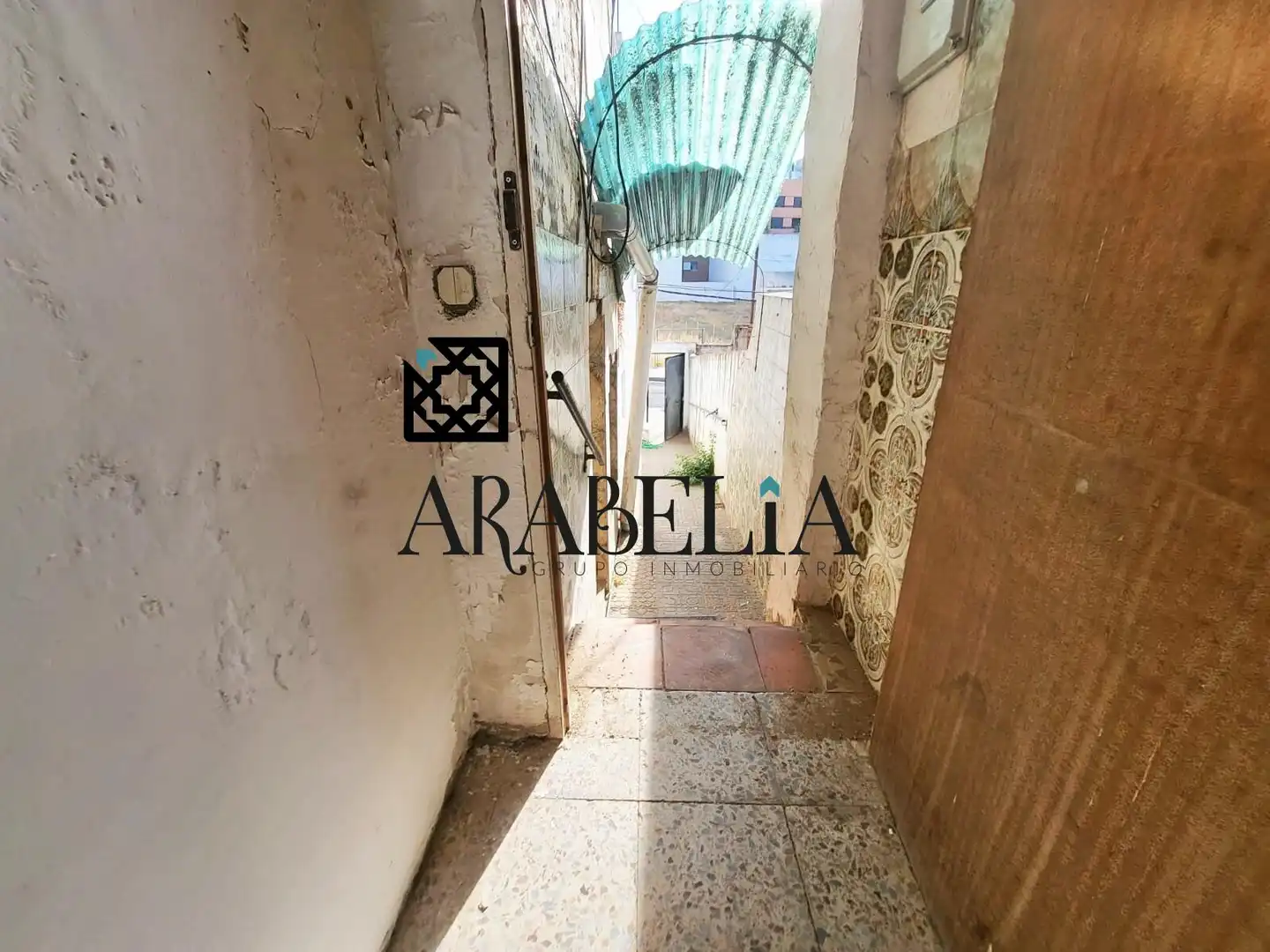 Vista exterior de Casa o xalet en venda en Córdoba amb Terrassa i Traster