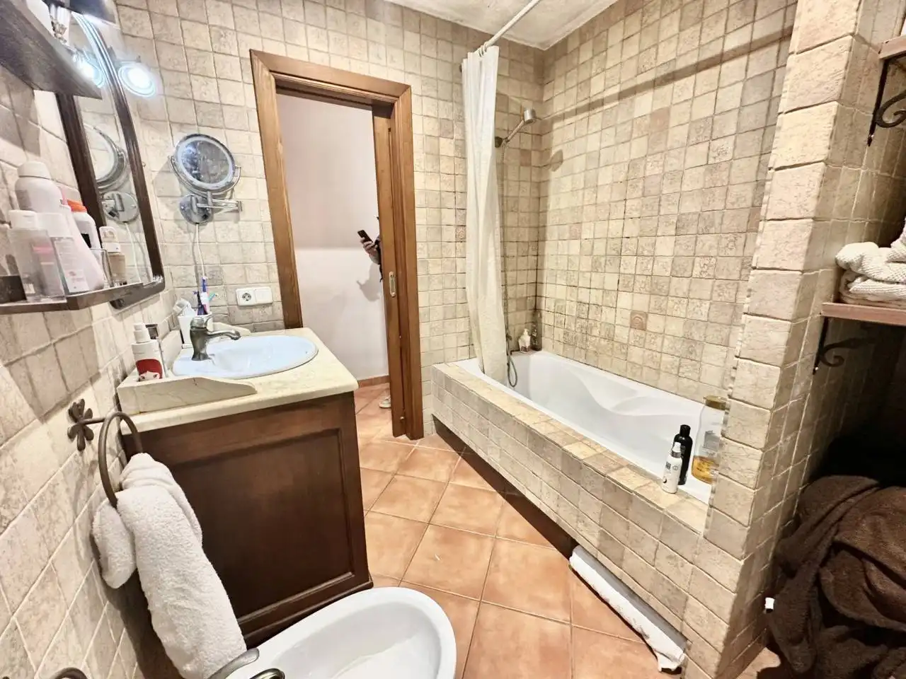Badezimmer von Wohnung zum Verkauf in  Palma de Mallorca mit Klimaanlage, Heizung und Privatgarten