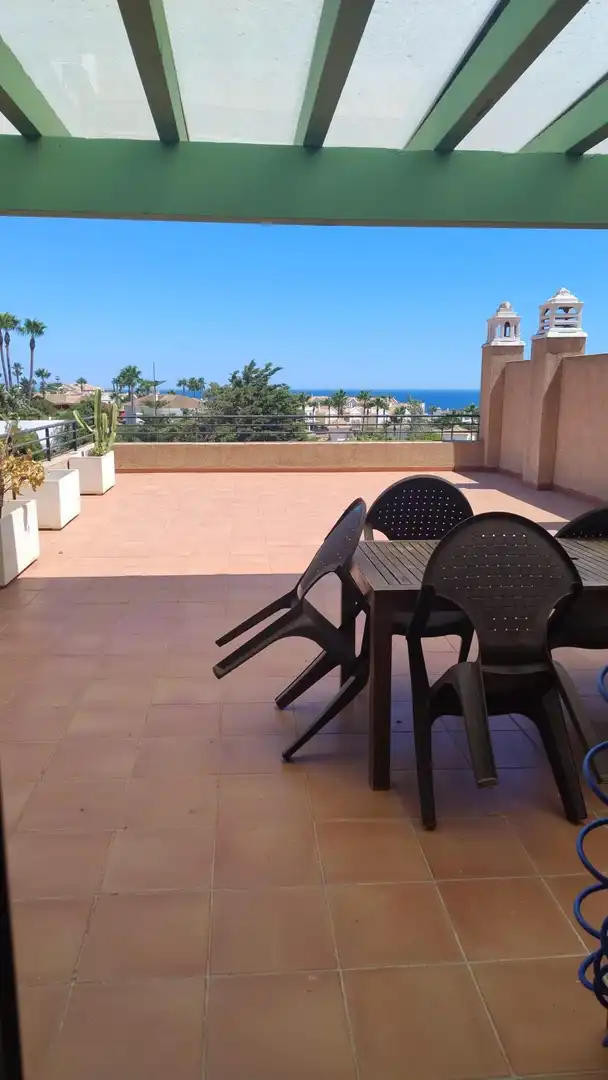 Terrasse von Wohnungen zum Verkauf in La Alcaidesa