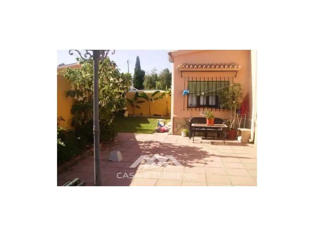 Commercial properties for sale in Benajarafe