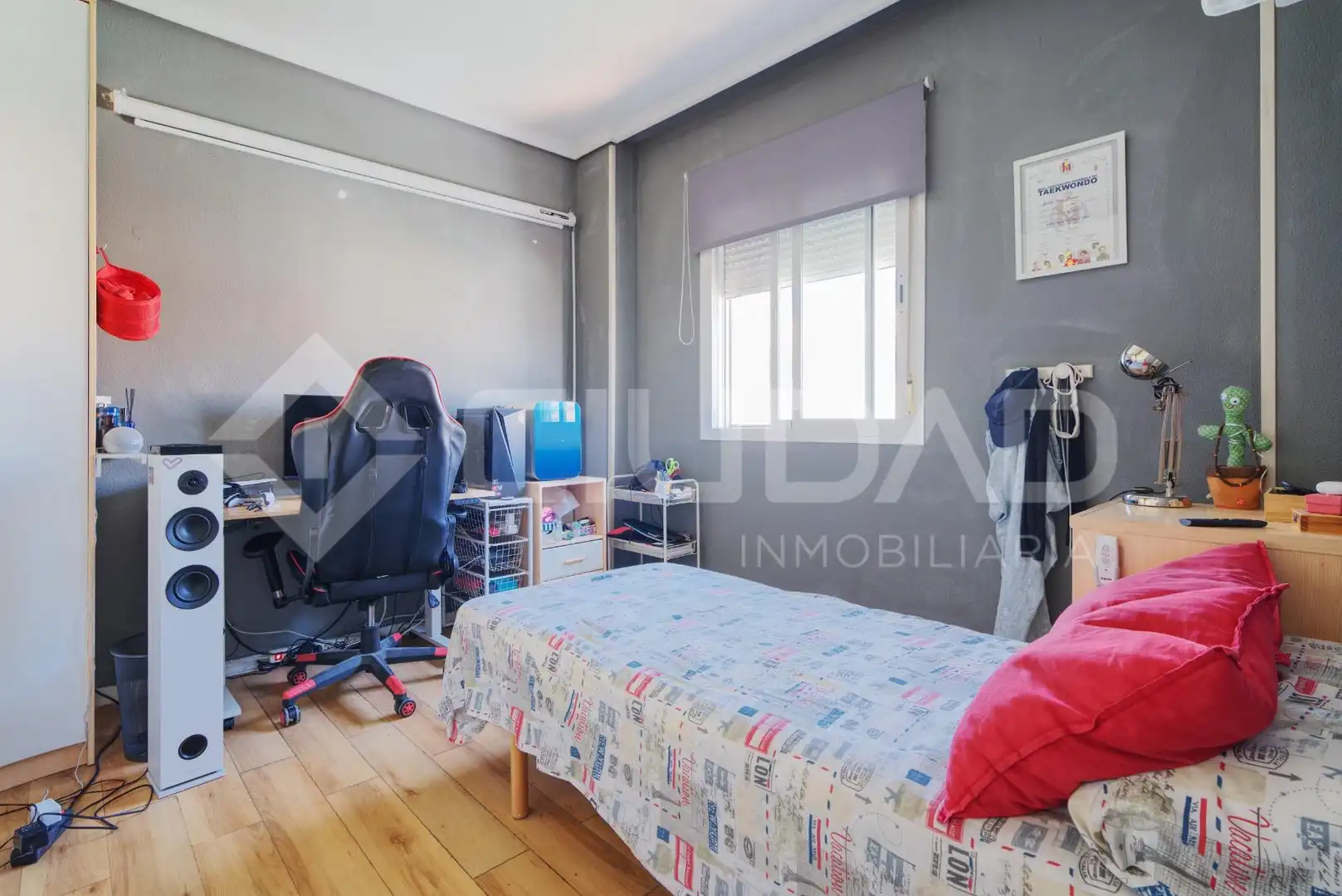 Bedroom of Houses for sale in San Juan de Aznalfarache  with Air Conditioner, Private garden and Community pool
