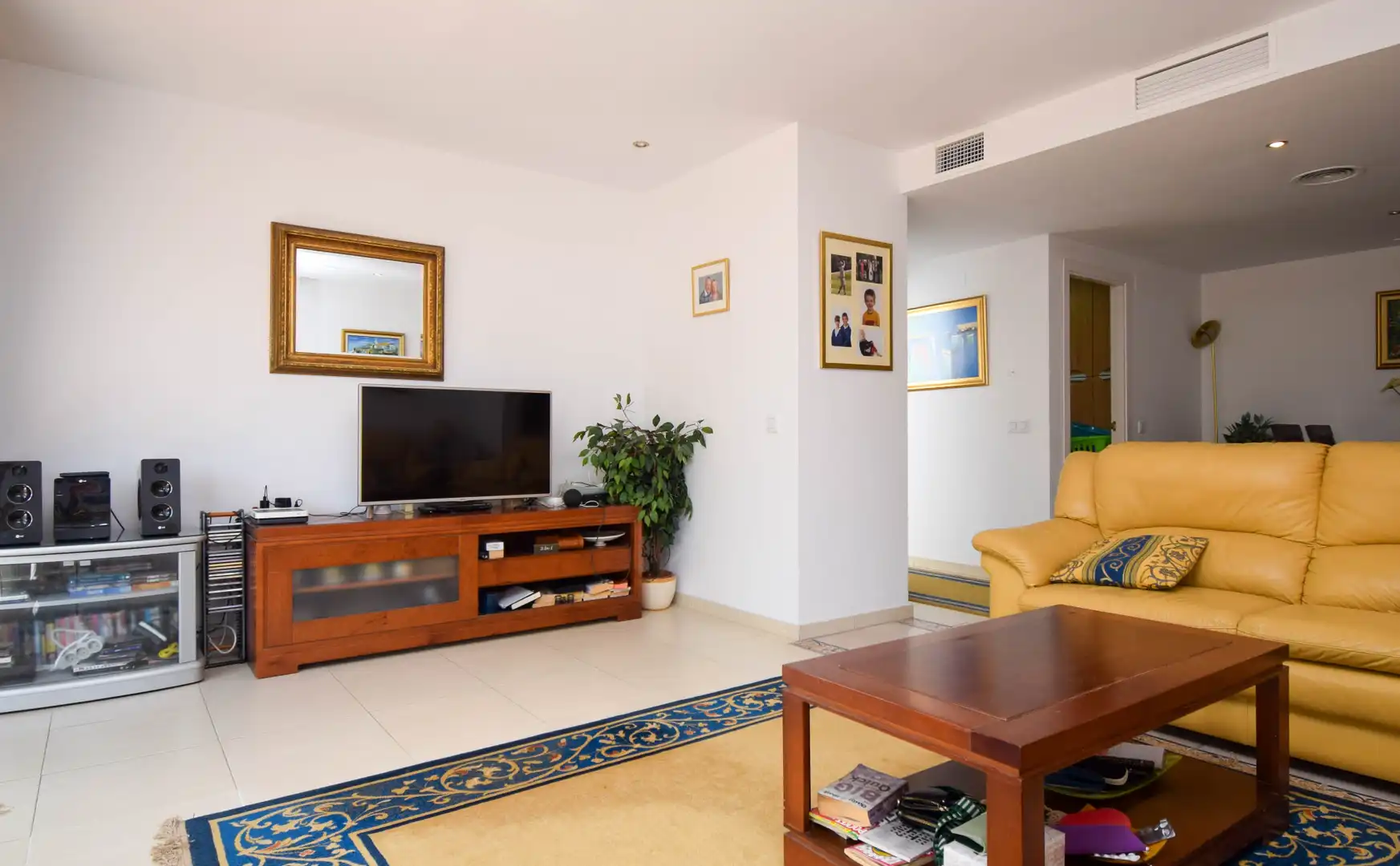 Living room of Attic for sale in Benalmádena  with Air Conditioner, Heating and Terrace