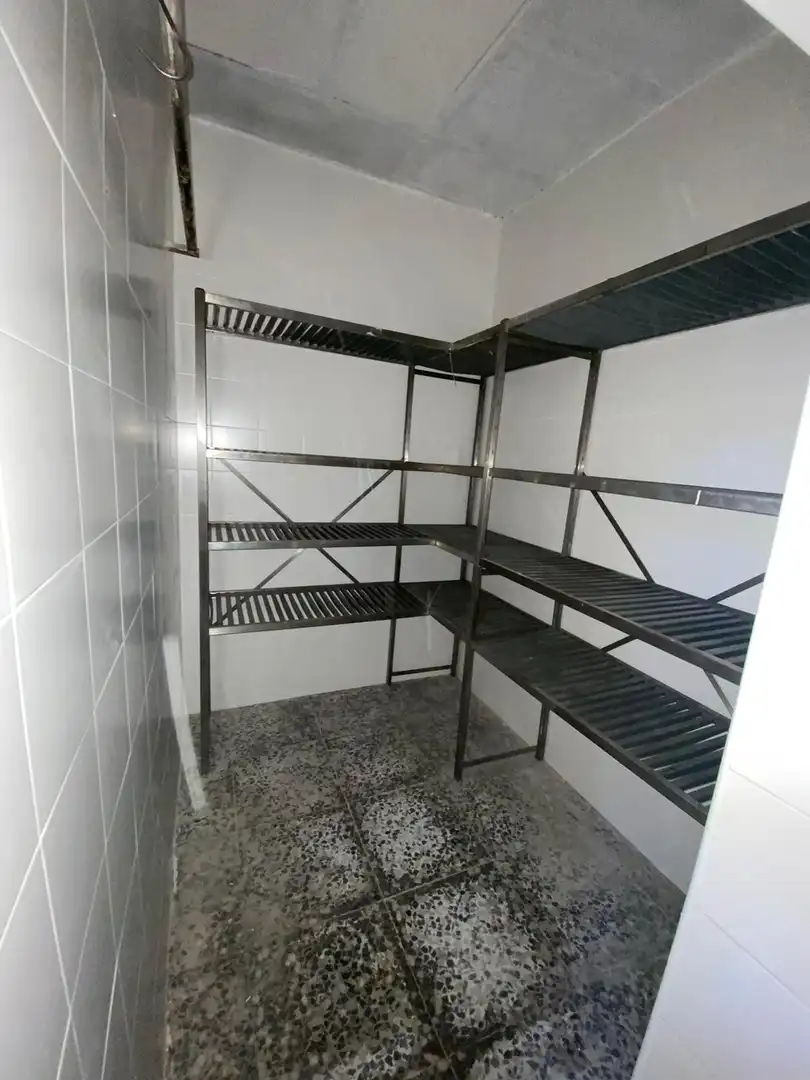 Local en venta en Avinguda de la Diputació, Cap de Sant Pere