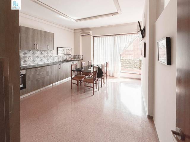 Planta baja en Venta en Avenida de Alegries en El Molí - El Rieral