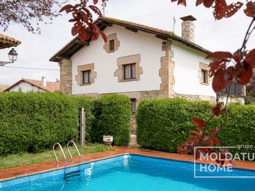 Casa con piscina en venta en Legutio