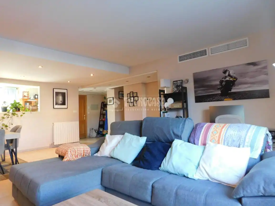 Wohnzimmer von Einfamilien-Reihenhaus zum Verkauf in Villanueva de Gállego