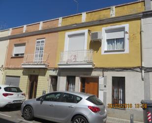 Vista exterior de Pis en venda en Torrent