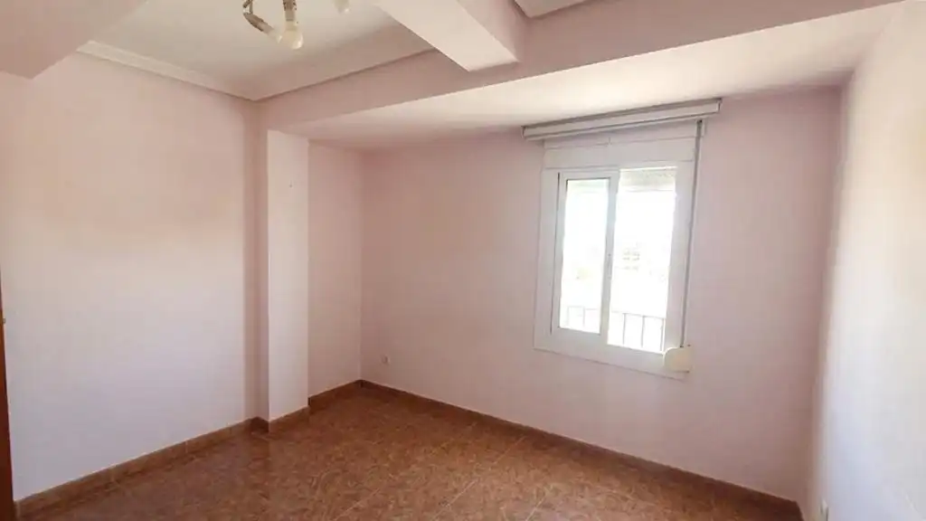 Habitación de Piso en venta en L'Hospitalet de Llobregat con Aire acondicionado y Calefacción