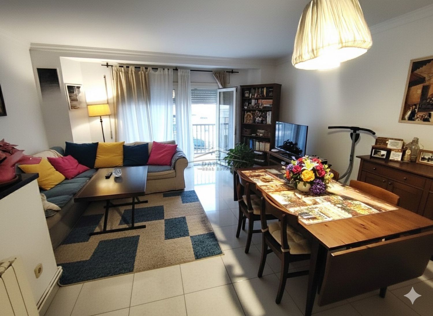 Sala d'estar de Casa o xalet en venda en Blanes amb Calefacció, Terrassa i Balcó