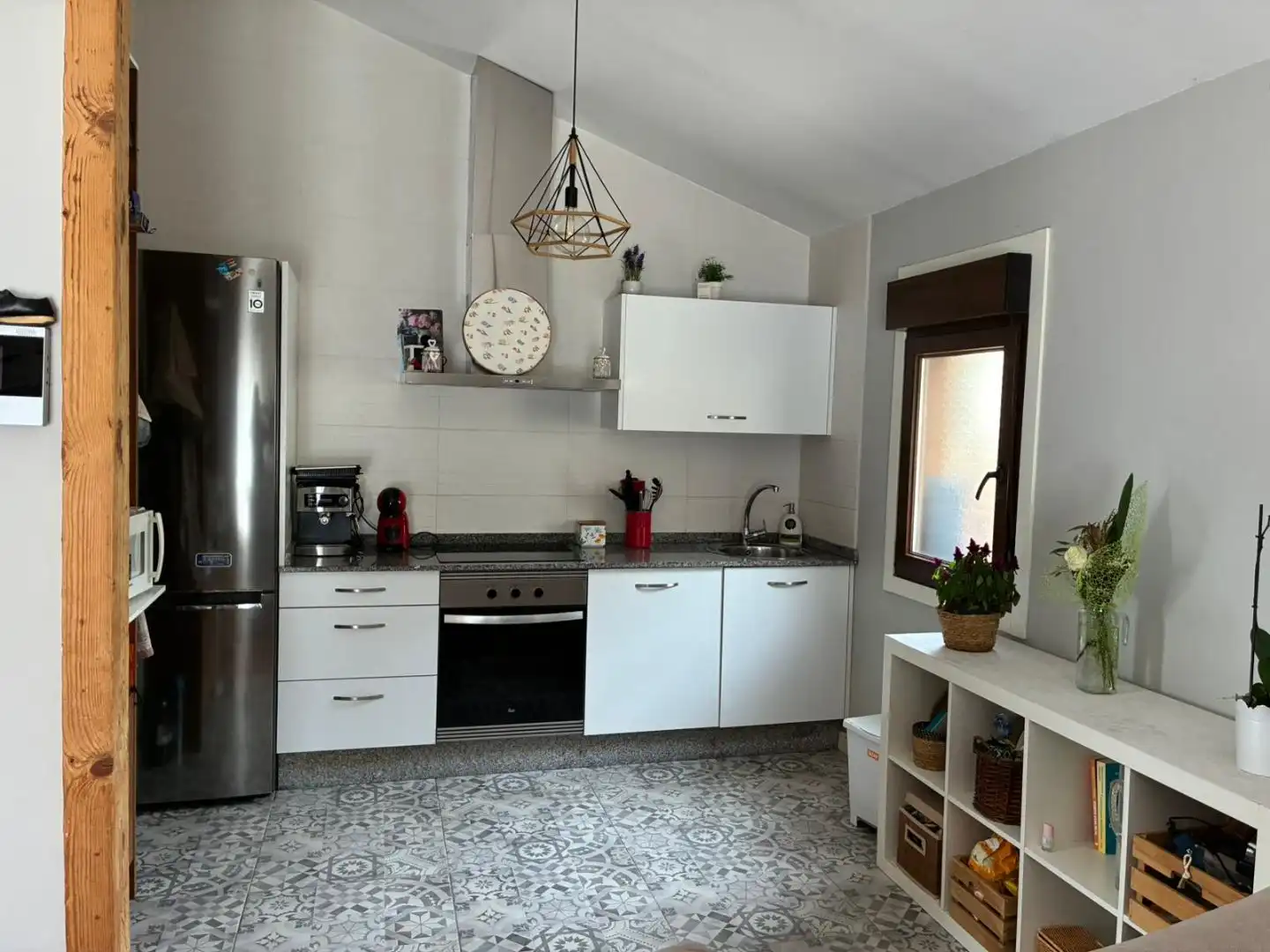 Cocina de Casa o chalet de alquiler en Nigrán con Calefacción, Jardín privado y Amueblado