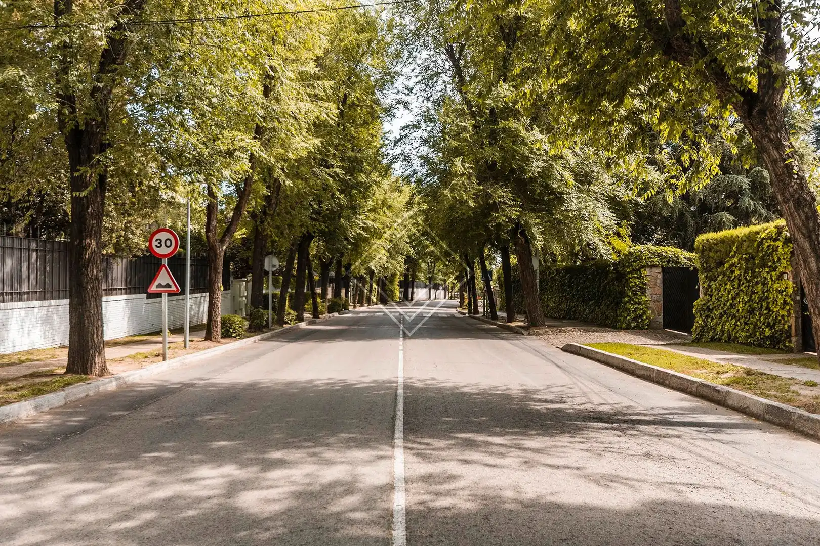 Vista exterior de Casa o chalet en venta en Madrid con Aire acondicionado, Jardín privado y Terraza